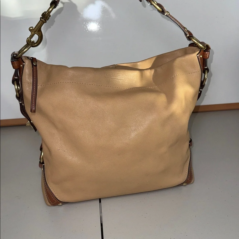 Coach Carly Large Hobo Bag Beige Leather Y2K Slouchy Shoulder Bag Vintage